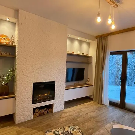 Pinewood Apartment Divčibare