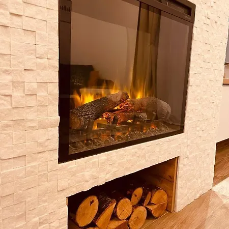 Apartment Pinewood *