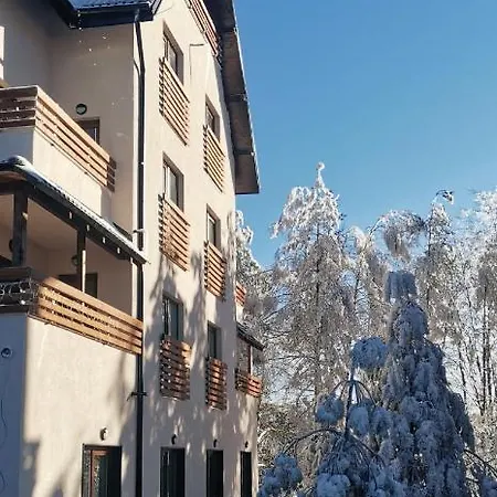 Apartment Pinewood *